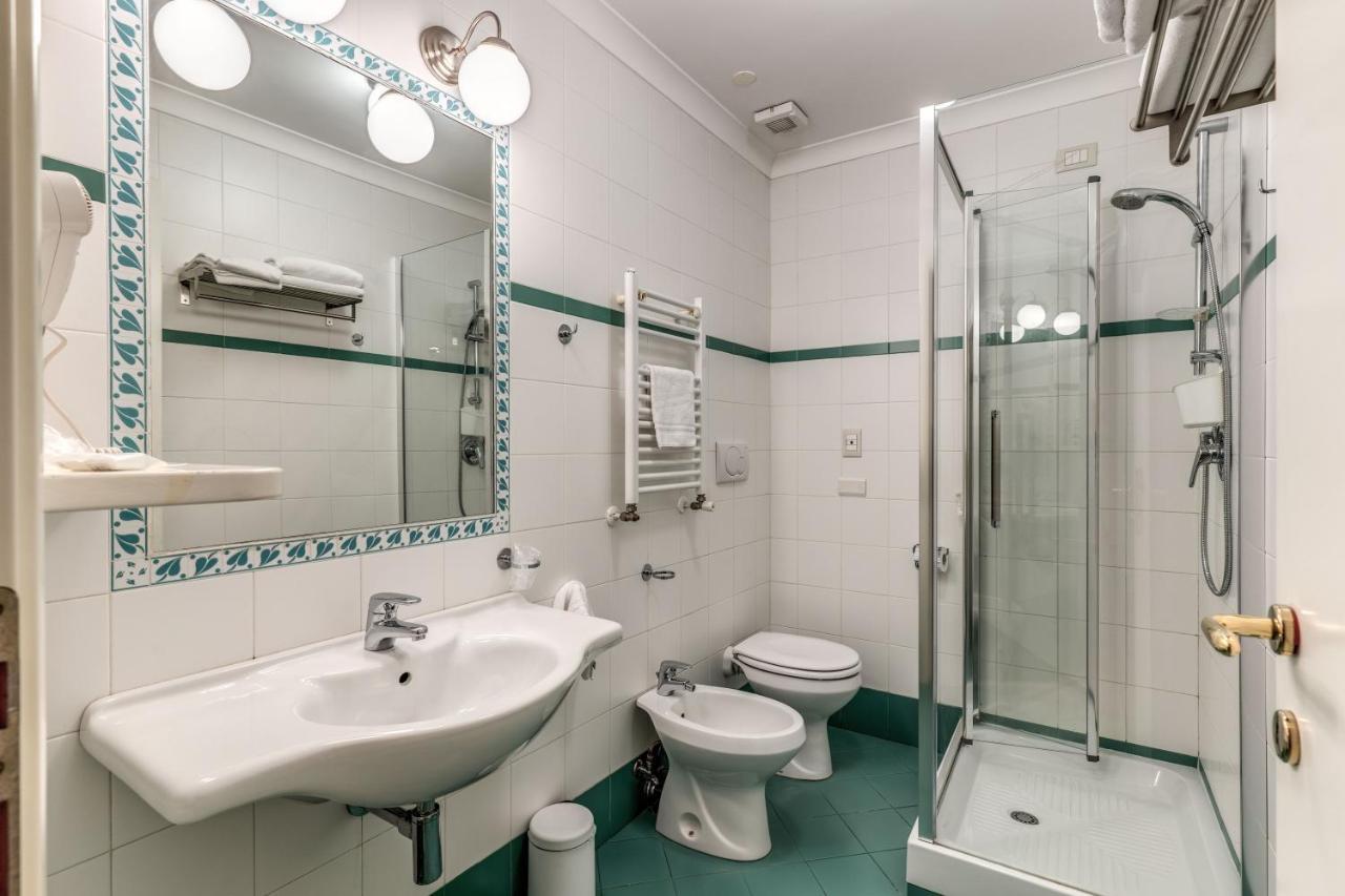 Aurelius Ponte Sant'Angelo Hotel Rome Exterior photo